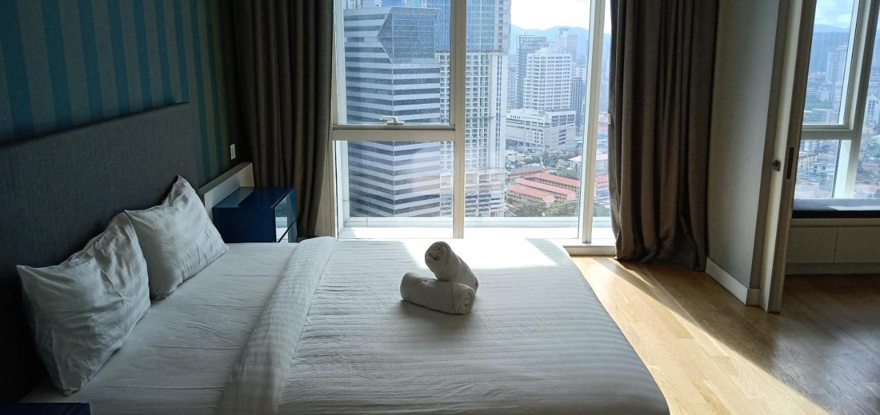 The Platinum Klcc Suites By Whitfield Kuala Lumpur Exteriör bild